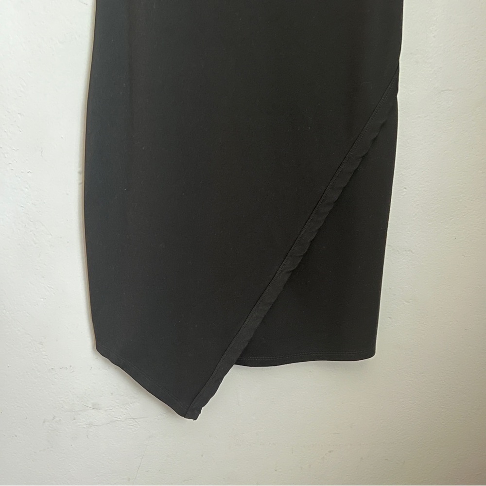 BB Dakota Black Asymmetrical Bodycon Dress Size Small Gorgeous Like New - Picture 2 of 9